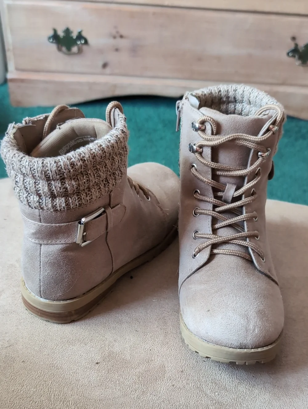 Girl's Taupe Knit-Cuff Lace-Up Boots